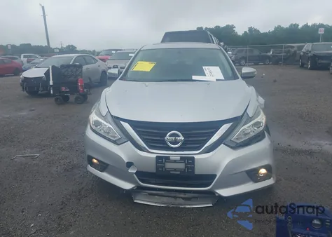 2017 Nissan Altima 2.5 Sv z USA, uszkodzony, nr VIN 1N4AL3AP4HC148936